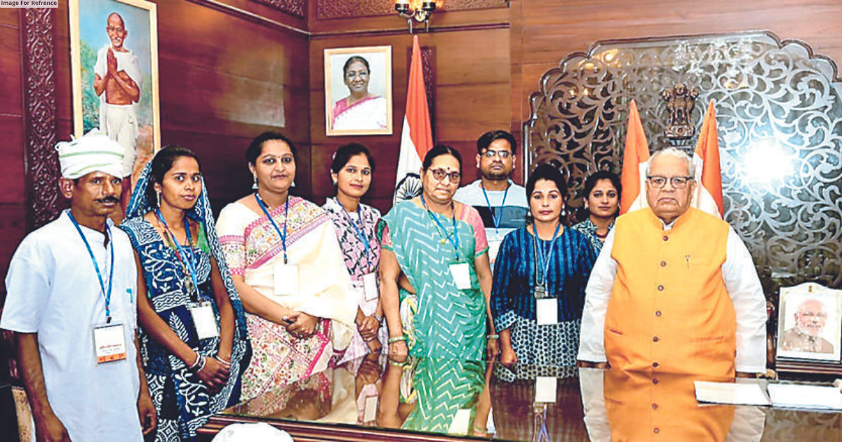 Governor lauds the efforts of tribal women